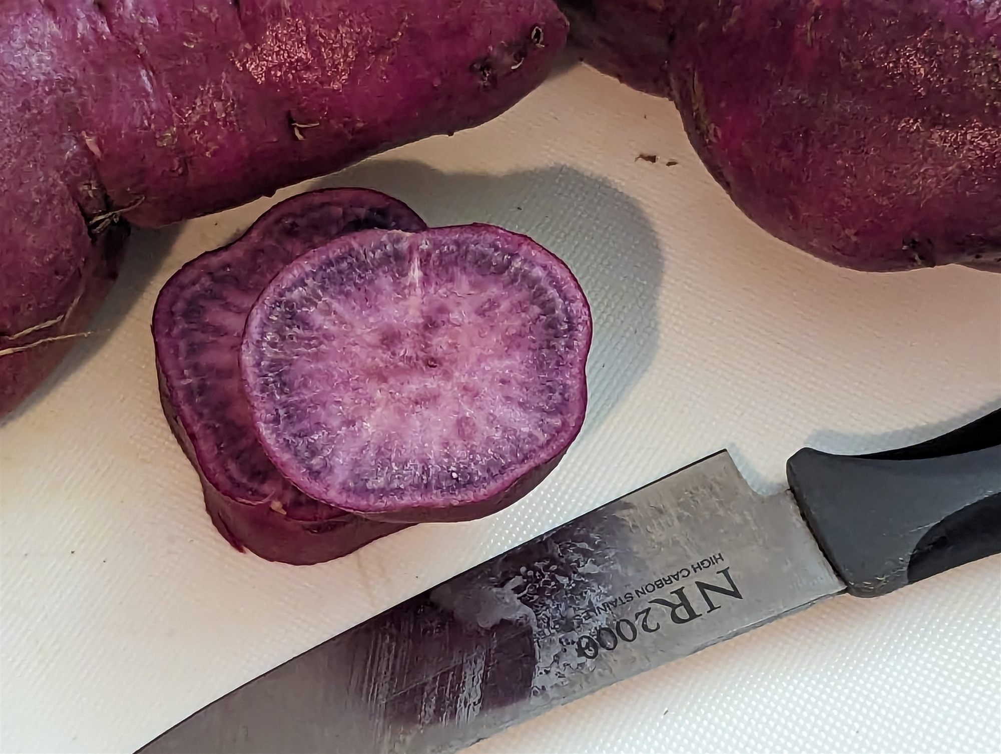Beni-imo, la patata dolce viola tipica di Okinawa