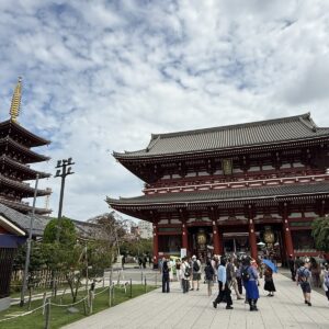 Tempio Senso-ji ad Asakusa con la pagoda a cinque piani