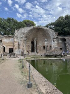 Il Canopo di Villa Adriana: cosa vedere e la storia di Antinoo