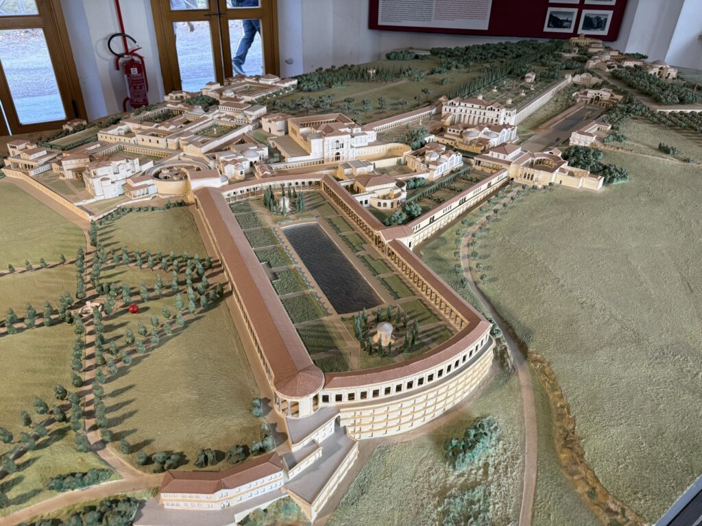 Plastico ricostruttivo di Villa Adriana con l'intera pianta della villa